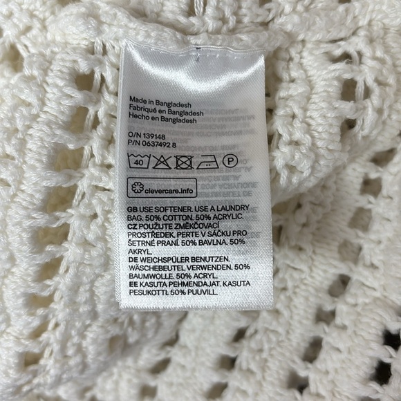 H&M Openwork Round Neck Dropped Shoulder crochet look Knit Top size M - Picture 9 of 9